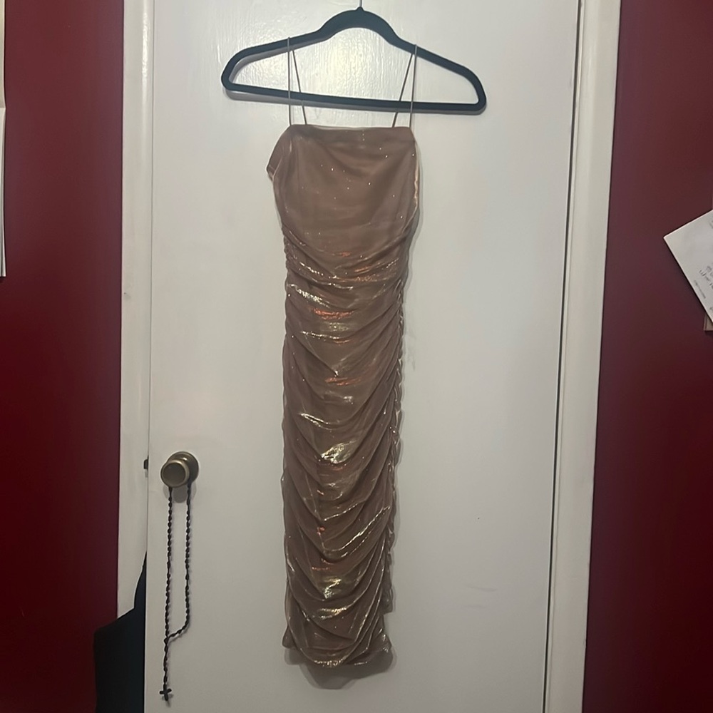B Darlin Rose Gold Ruched Bodycon Dress – Sparkly Evening Partywear (XS)